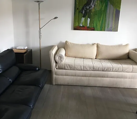 Megi San Peter Apartamento